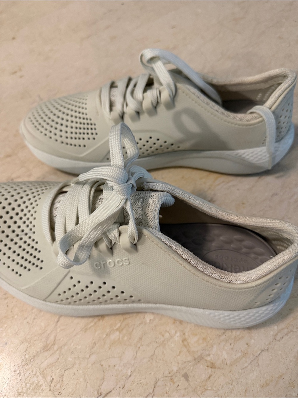 Cream crocs sneakers - Picture 3 of 8